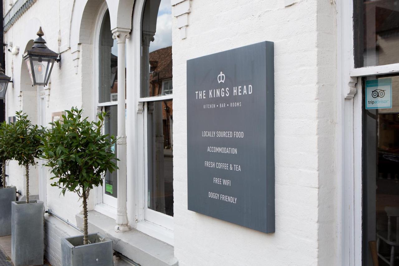 와이 The Kings Head B&B 외부 사진